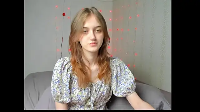 Snapshot of dreamy_pollyyy chatting on April 2026 08:11:02 PM dreamy pollyyy online show from April 2026 08:11:02 PM