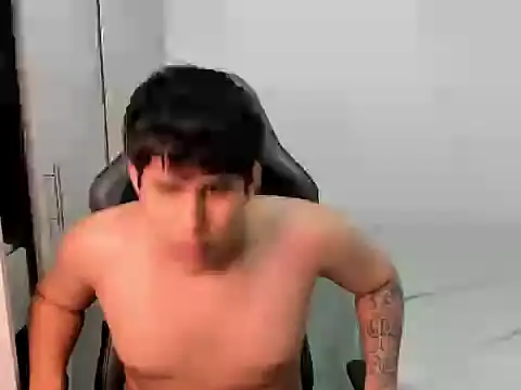 jhony dickm online show from October 2025 08:19:01 PM