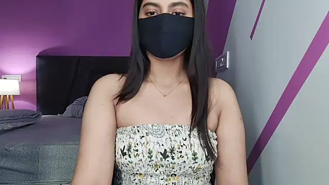 Snapshot of Tanya-mittal chatting on April 2026 06:39:01 PM Tanya-mittal online show from April 2026 06:39:01 PM