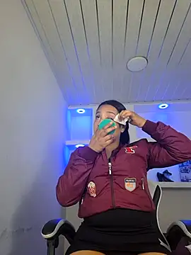 susan mooree online show from February 2026 08:47:01 PM