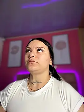 Snapshot of Megaan__More chatting on January 2026 02:03:01 AM Megaan More online show from January 2026 02:03:01 AM