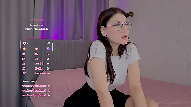 Snapshot of RicingMining chatting on October 2025 05:19:02 AM RicingMining online show from October 2025 05:19:02 AM