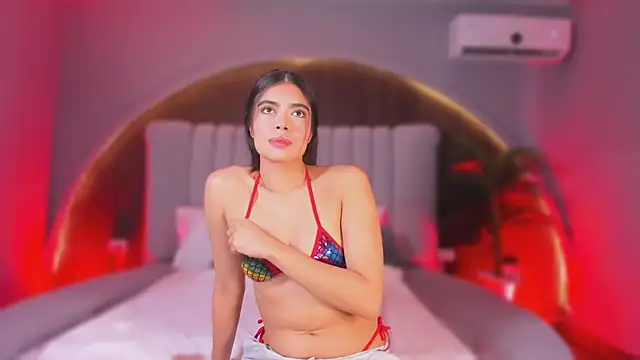 Snapshot of Isabellax21 chatting on February 2026 04:19:02 AM Isabellax21 online show from February 2026 04:19:02 AM