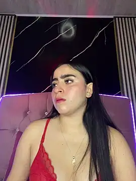 Snapshot of Elha_20 chatting on October 2025 03:15:01 AM Elha 20 online show from October 2025 03:15:01 AM