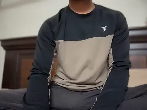 bossyjuicy online show from February 2026 07:29:01 PM