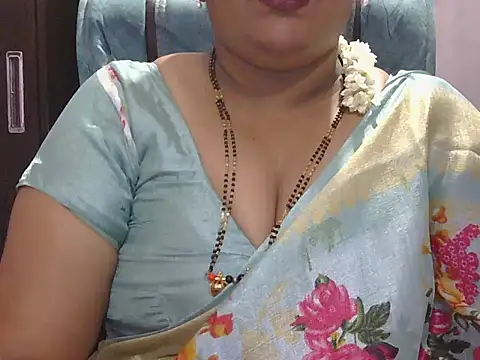 Snapshot of Nisha-telugu chatting on March 2026 05:41:02 PM Nisha-telugu online show from March 2026 05:41:02 PM