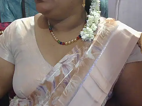 Snapshot of Nisha-telugu chatting on March 2026 04:43:01 PM Nisha-telugu online show from March 2026 04:43:01 PM