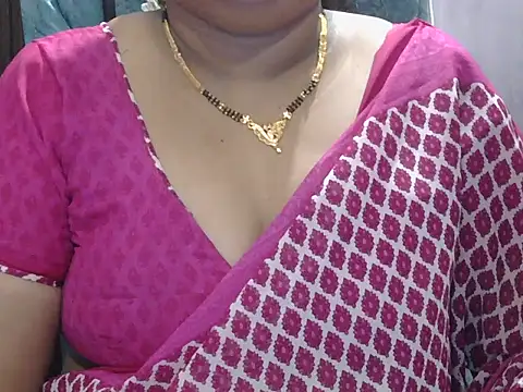 Snapshot of Nisha-telugu chatting on April 2026 05:35:01 PM Nisha-telugu online show from April 2026 05:35:01 PM