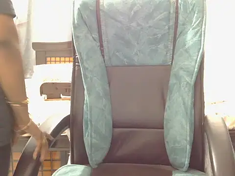 Snapshot of Nisha-telugu chatting on April 2026 04:17:01 AM Nisha-telugu online show from April 2026 04:17:01 AM