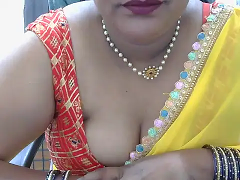 Snapshot of Nisha-telugu chatting on May 2026 05:08:01 PM Nisha-telugu online show from May 2026 05:08:01 PM