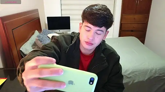 tightncuteass online show from October 2025 12:02:01 AM