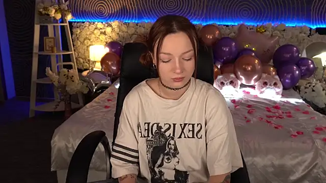 FoxyMayy online show from February 2026 02:09:02 PM