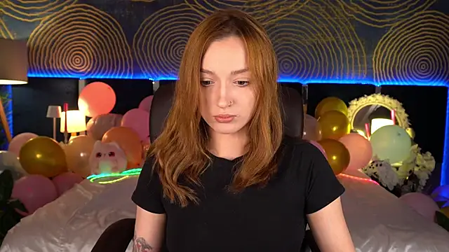 FoxyMayy online show from June 2026 12:39:01 PM