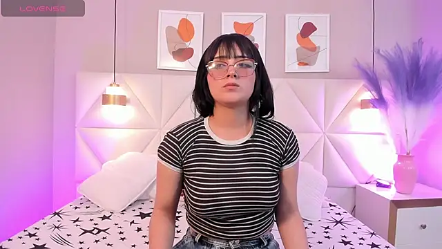 Snapshot of Adara__carter_ chatting on September 2025 03:29:01 AM Adara carter online show from September 2025 03:29:01 AM