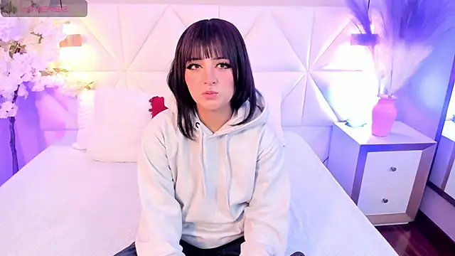 Snapshot of Adara__carter_ chatting on October 2025 03:13:02 AM Adara carter online show from October 2025 03:13:02 AM