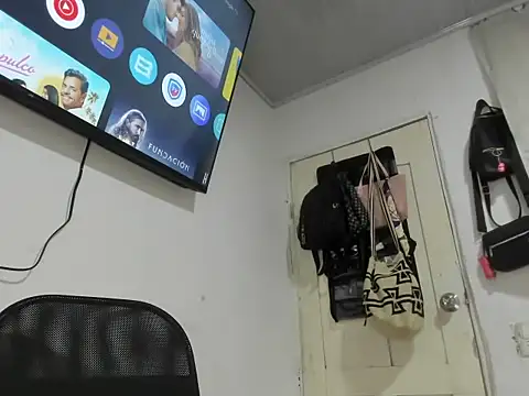 La-morena-hot online show from September 2025 02:16:02 AM