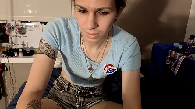 cuddlyavenue online show from November 2025 02:11:02 AM