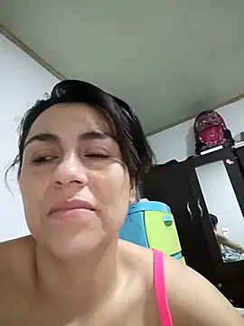 vanessa-titisM online show from November 2025 11:32:01 PM