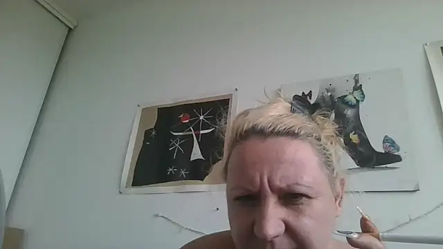 Snapshot of Bakala93 chatting on May 2026 01:49:02 PM Bakala93 online show from May 2026 01:49:02 PM