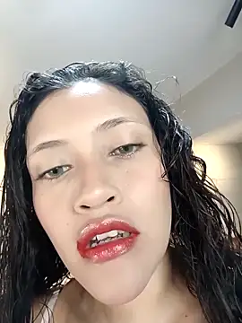 ArielBlossom    online show from February 2026 12:02:02 PM