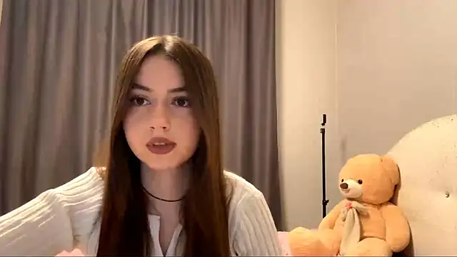 CatherinDream online show from December 2025 01:05:02 PM