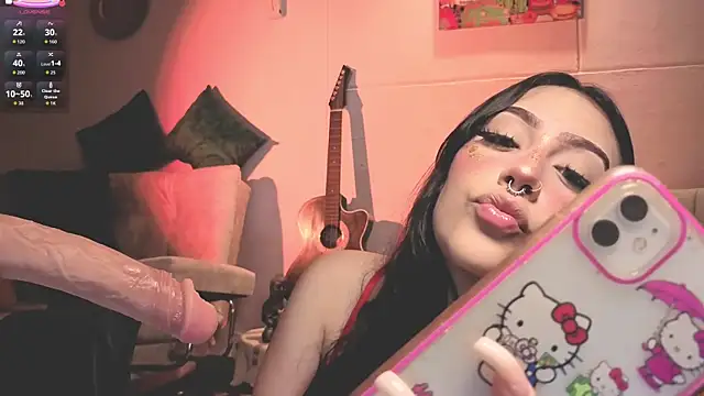 Snapshot of ashlynnlowe_ chatting on September 2025 07:37:01 PM ashlynnlowe  online show from September 2025 07:37:01 PM