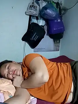 Snapshot of Tamara-a chatting on April 2026 01:00:01 AM Tamara-a online show from April 2026 01:00:01 AM