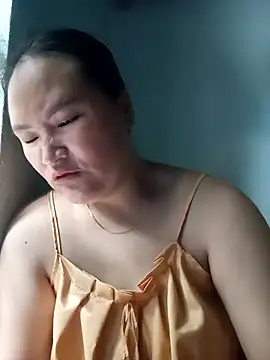 Snapshot of Tamara-a chatting on April 2026 11:49:02 PM Tamara-a online show from April 2026 11:49:02 PM