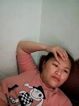 Snapshot of Tamara-a chatting on April 2026 12:31:01 PM Tamara-a online show from April 2026 12:31:01 PM