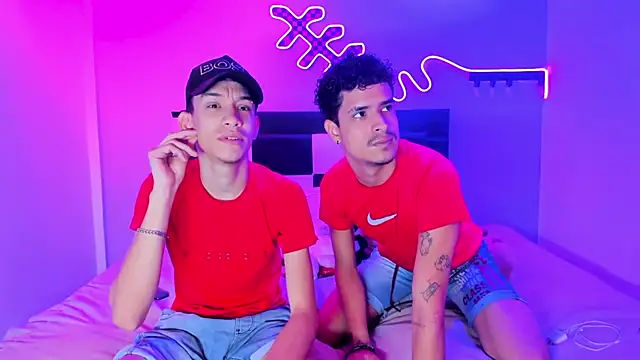 Snapshot of Lucky_boys__X chatting on February 2026 04:08:01 PM Lucky boys X online show from February 2026 04:08:01 PM