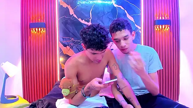 Snapshot of Lucky_boys__X chatting on February 2026 10:41:02 PM Lucky boys X online show from February 2026 10:41:02 PM
