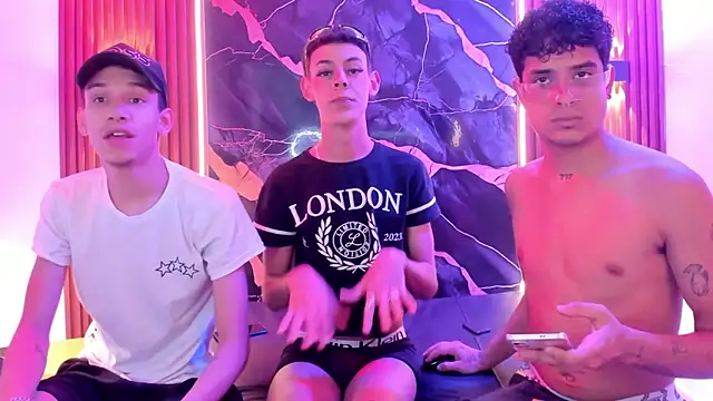 Snapshot of Lucky_boys__X chatting on March 2026 02:02:01 PM Lucky boys X online show from March 2026 02:02:01 PM