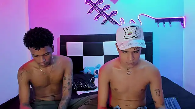 Snapshot of Lucky_boys__X chatting on April 2026 01:49:01 PM Lucky boys X online show from April 2026 01:49:01 PM