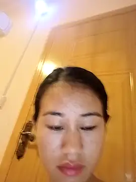 Snapshot of luy-xinh02 chatting on September 2025 02:11:01 PM luy-xinh02 online show from September 2025 02:11:01 PM