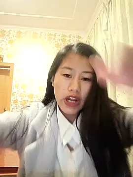 Snapshot of luy-xinh02 chatting on November 2025 09:31:01 AM luy-xinh02 online show from November 2025 09:31:01 AM