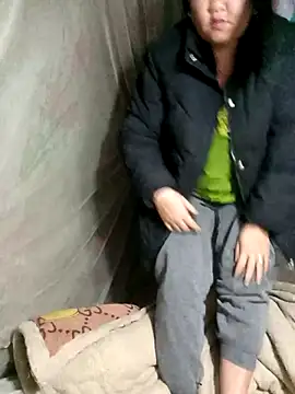 Snapshot of riso-00 chatting on January 2026 10:55:01 PM riso-00 online show from January 2026 10:55:01 PM