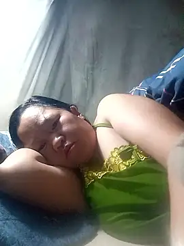 Snapshot of riso-00 chatting on January 2026 11:31:01 PM riso-00 online show from January 2026 11:31:01 PM