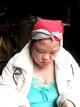 Snapshot of riso-00 chatting on February 2026 07:12:02 AM riso-00 online show from February 2026 07:12:02 AM