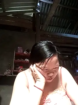 Snapshot of riso-00 chatting on February 2026 03:35:02 AM riso-00 online show from February 2026 03:35:02 AM