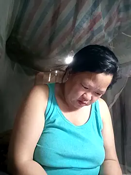 Snapshot of riso-00 chatting on March 2026 12:32:02 AM riso-00 online show from March 2026 12:32:02 AM