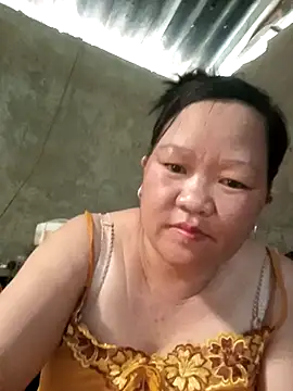 Snapshot of riso-00 chatting on April 2026 04:04:01 AM riso-00 online show from April 2026 04:04:01 AM