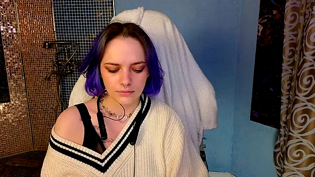 Snapshot of Eniferi chatting on December 2025 11:26:02 AM Eniferi online show from December 2025 11:26:02 AM