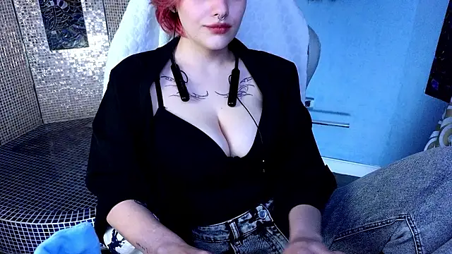 Snapshot of Eniferi chatting on February 2026 08:25:02 PM Eniferi online show from February 2026 08:25:02 PM