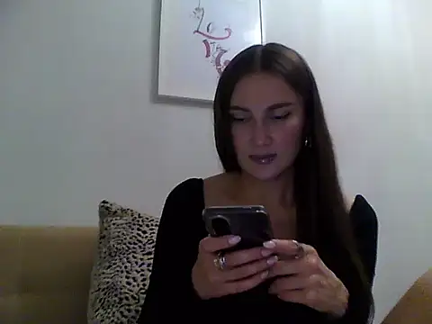 Orliva online show from July 2026 07:05:02 PM