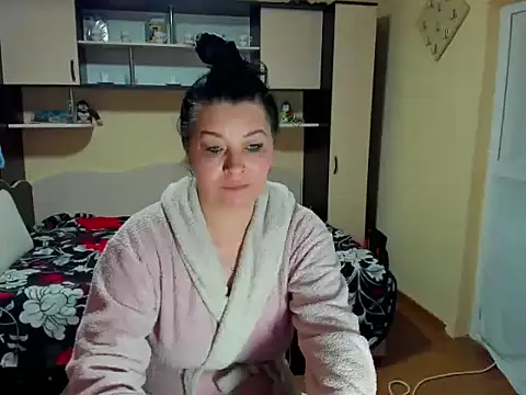 Soffy Skye online show from March 2026 05:02:01 AM