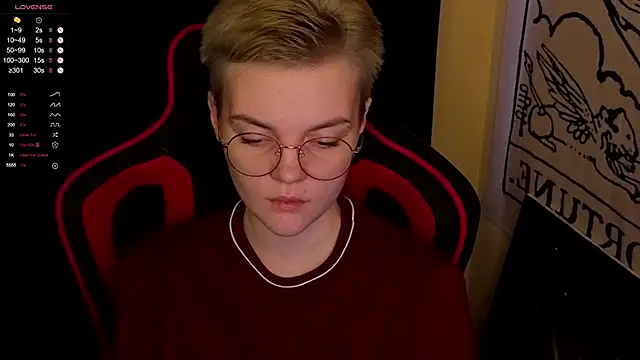 KrisNeal online show from October 2025 09:17:01 AM