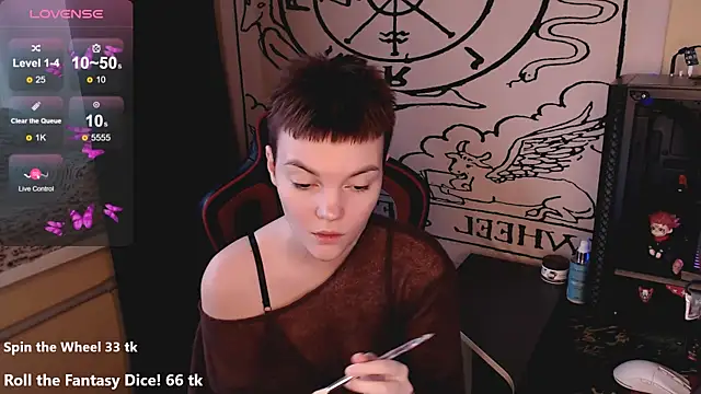 KrisNeal online show from November 2025 09:20:02 AM