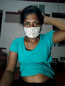 Snapshot of Tamil_Kavitha chatting on October 2025 12:01:02 PM Tamil Kavitha online show from October 2025 12:01:02 PM