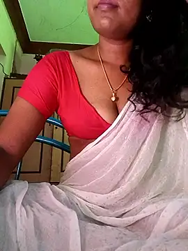 Snapshot of Tamil_Kavitha chatting on April 2026 04:48:01 AM Tamil Kavitha online show from April 2026 04:48:01 AM