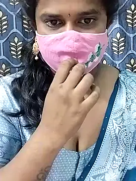 Snapshot of Diya_Rani chatting on September 2025 05:57:01 PM Diya Rani online show from September 2025 05:57:01 PM